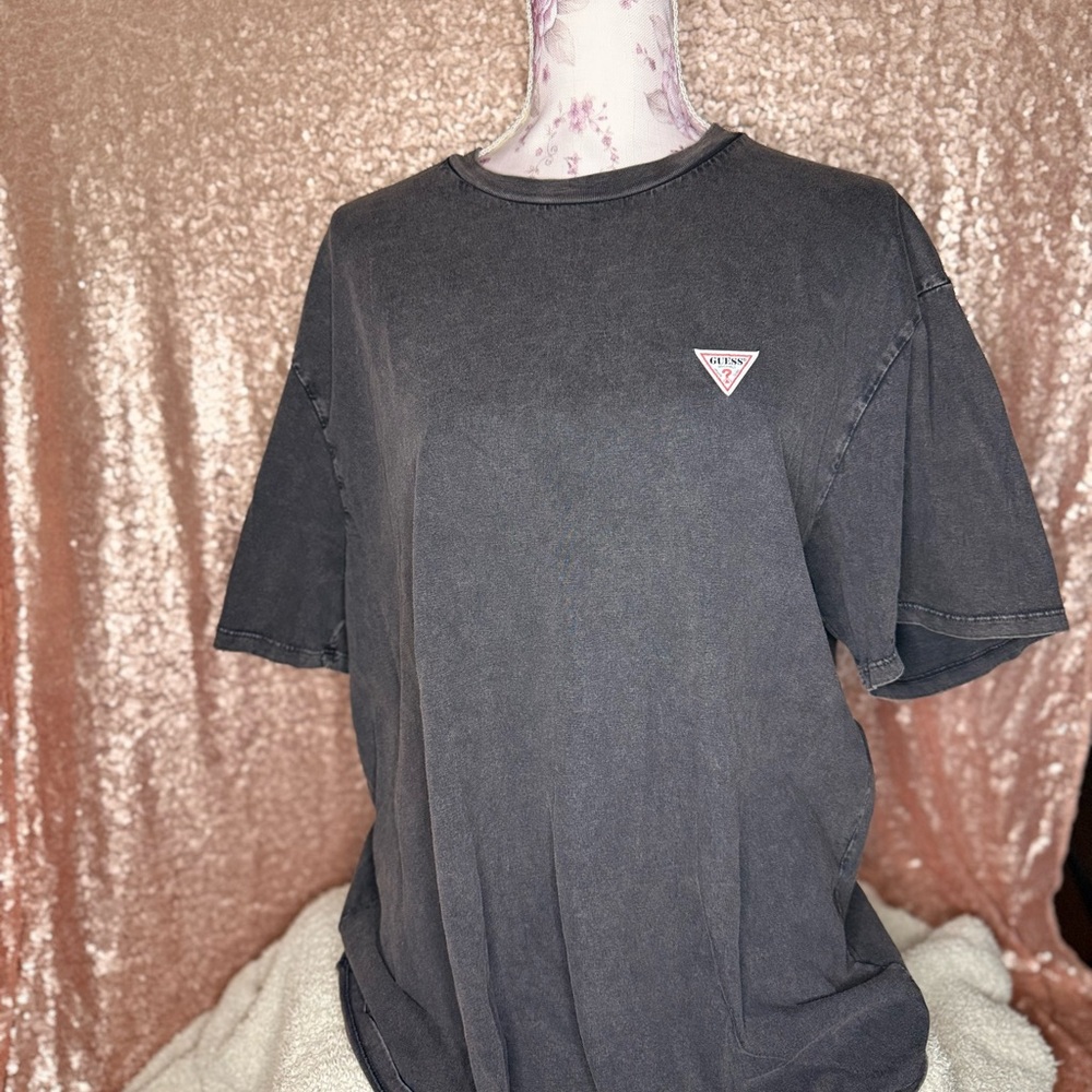 GUESS Men's Charcoal Tee
